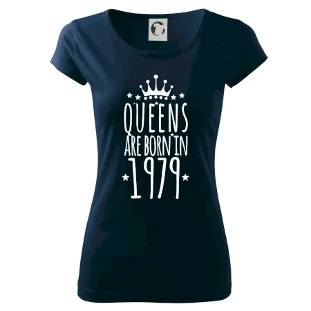 Queens are born in 1979