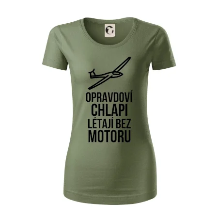 Opravdovi chlapi létají bez motoru