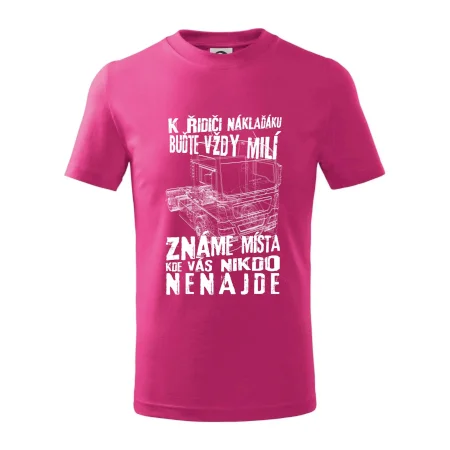 K řidiči náklaďáku buďte vždy milý