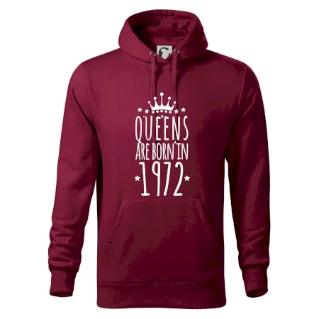 Queens are born in 1972