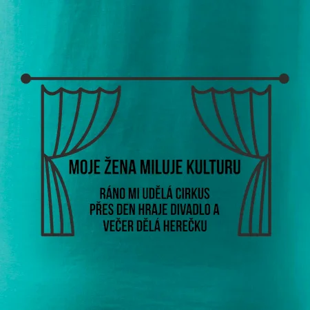 Žena miluje kulturu