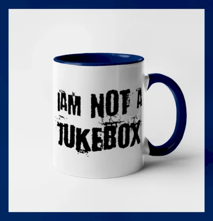 Iam not a jukebox - na prsou