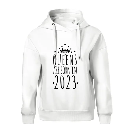 Queens are born in 2023