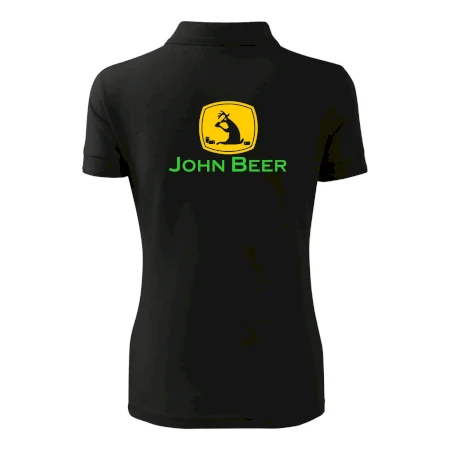 John Beer jelen s pivem