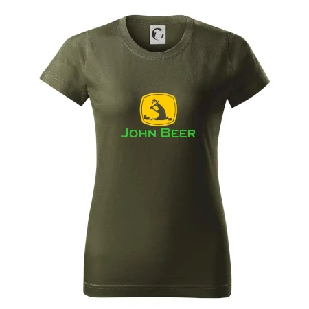 John Beer jelen s pivem
