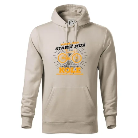 Starší muž - cyklista silniční kolo