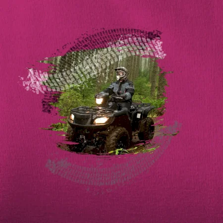 ATV čtyřkolka v lese