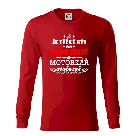 Je těžké být tak neodolatelný - motorkář
