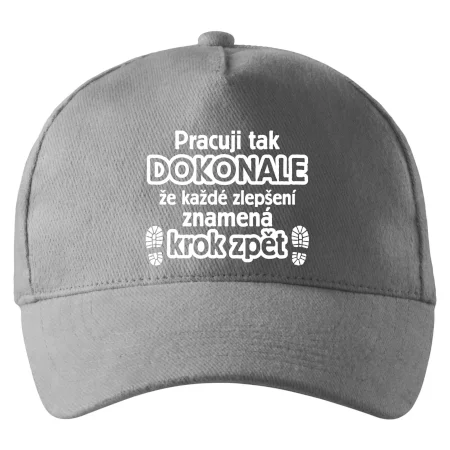 Pracuji dokonale krok zpět