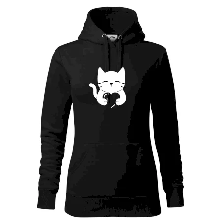Kočka drží srdce