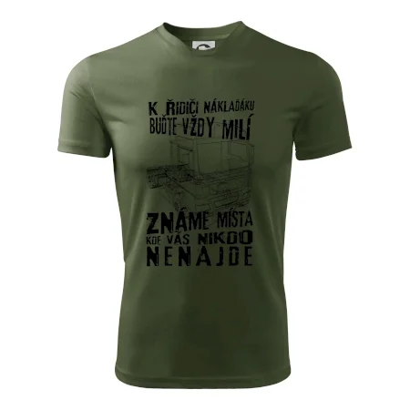 K řidiči náklaďáku buďte vždy milý