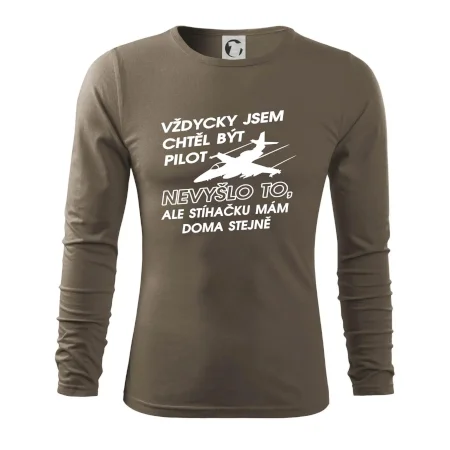 Chtěl jsem být pilot stíhačku mám doma