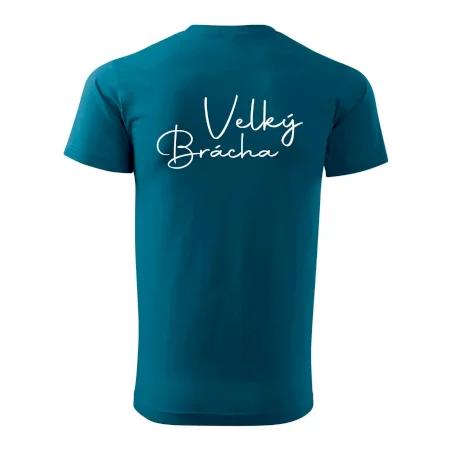 Velký brácha - nápis na zádech