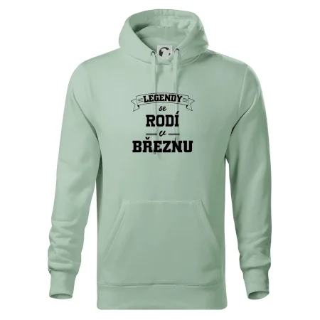 Legendy se rodí v březnu