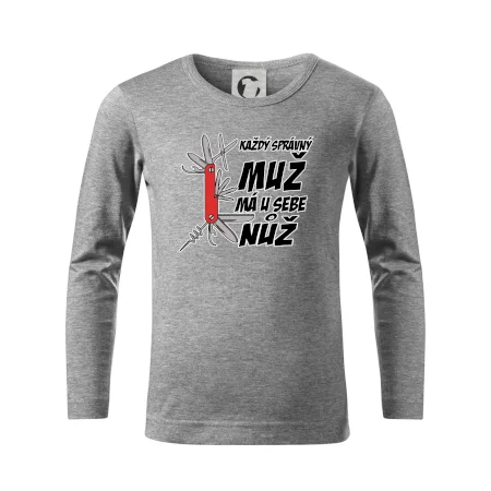 Každý správný muž, má u sebe nůž