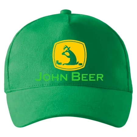 John Beer jelen s pivem