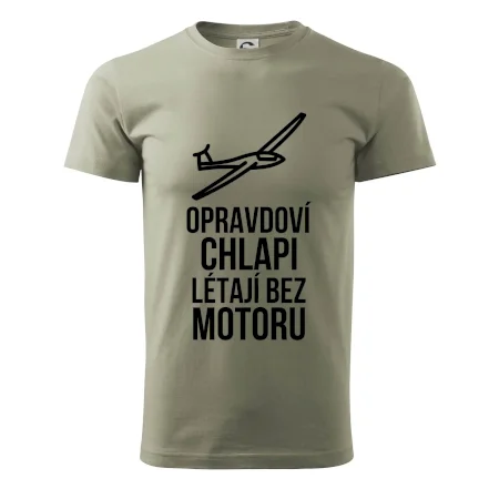 Opravdovi chlapi létají bez motoru