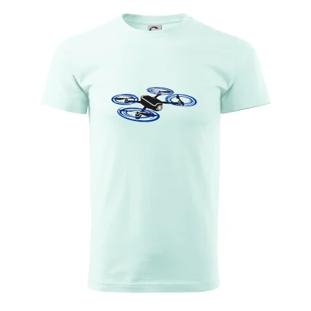 Dron letící