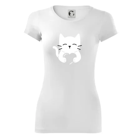Kočka drží srdce