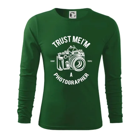 Trust me Photographer
