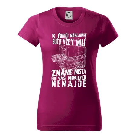 K řidiči náklaďáku buďte vždy milý