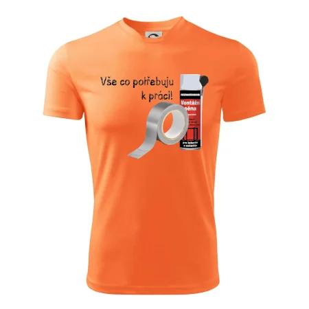 Pěna  a páska - vše co potřebuji k práci