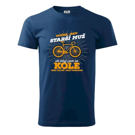 Starší muž - cyklista silniční kolo