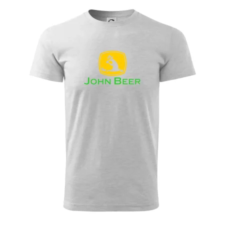 John Beer jelen s pivem