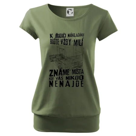 K řidiči náklaďáku buďte vždy milý