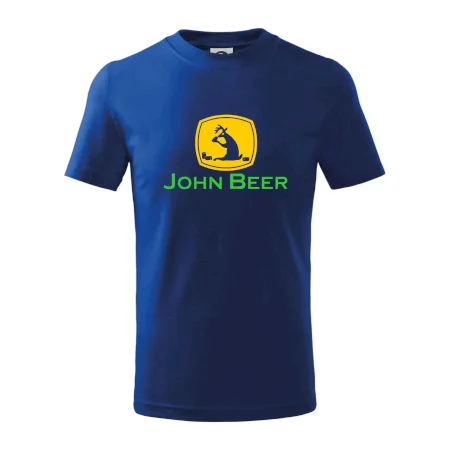 John Beer jelen s pivem
