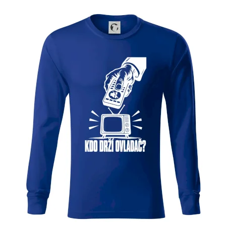 Kdo drží ovladač?