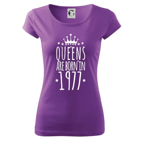 Queens are born in 1978