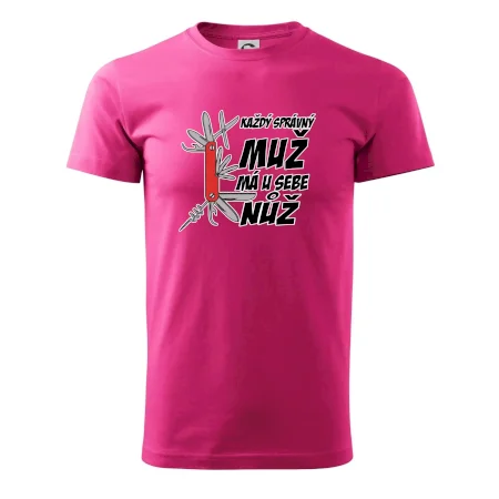 Každý správný muž, má u sebe nůž