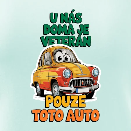 U nás doma je veterán pouze toto auto barevný nápis