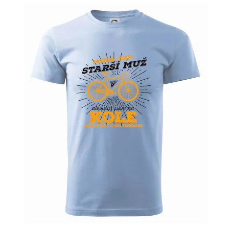 Starší muž - cyklista silniční kolo