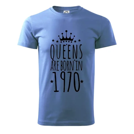 Queens are born in 1970