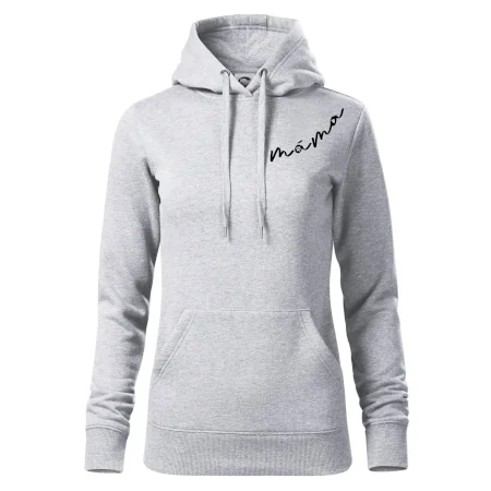 Psí máma se jmény na rukávu