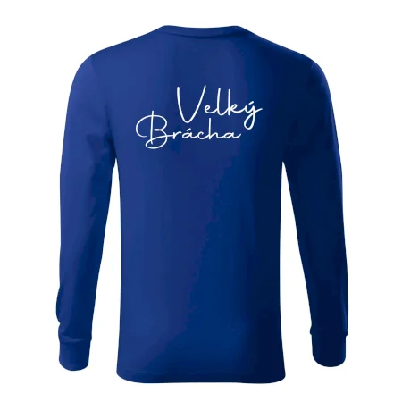 Velký brácha - nápis na zádech