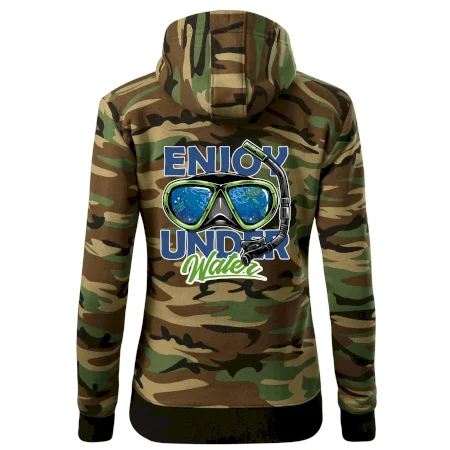 Enjoy Under Water