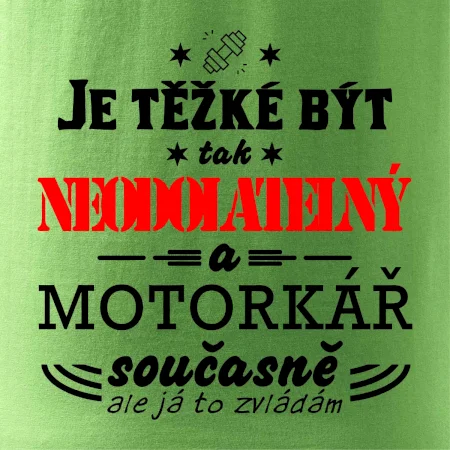 Je těžké být tak neodolatelný - motorkář
