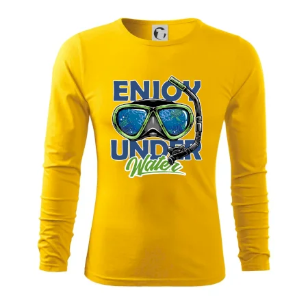 Enjoy Under Water