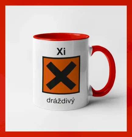 Xi Dráždivý - Výstražná tabulka na tričku