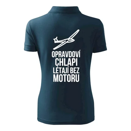 Opravdovi chlapi létají bez motoru