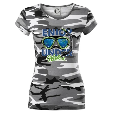 Enjoy Under Water