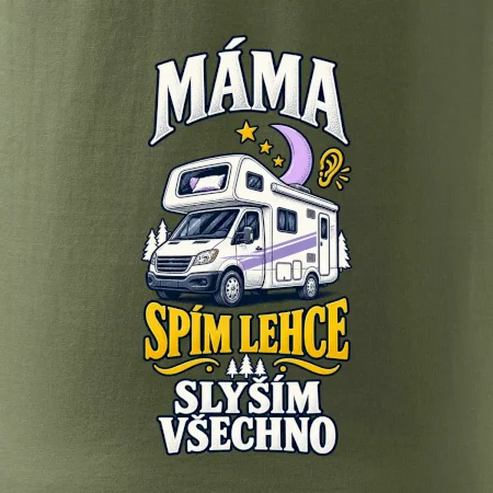 Máma spím lehce slyším všechno rodinná alkovna
