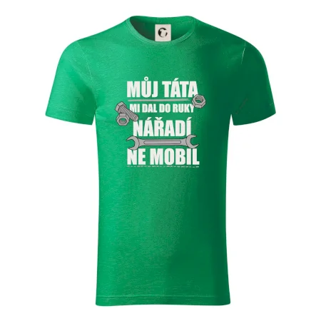 Můj táta mi dal do ruky nářadí