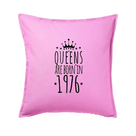 Queens are born in 1976