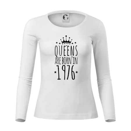 Queens are born in 1976
