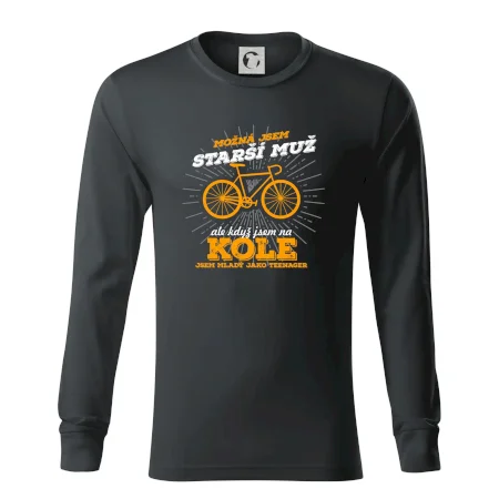 Starší muž - cyklista silniční kolo