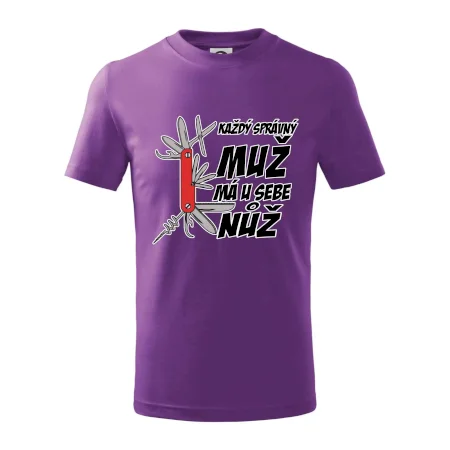Každý správný muž, má u sebe nůž
